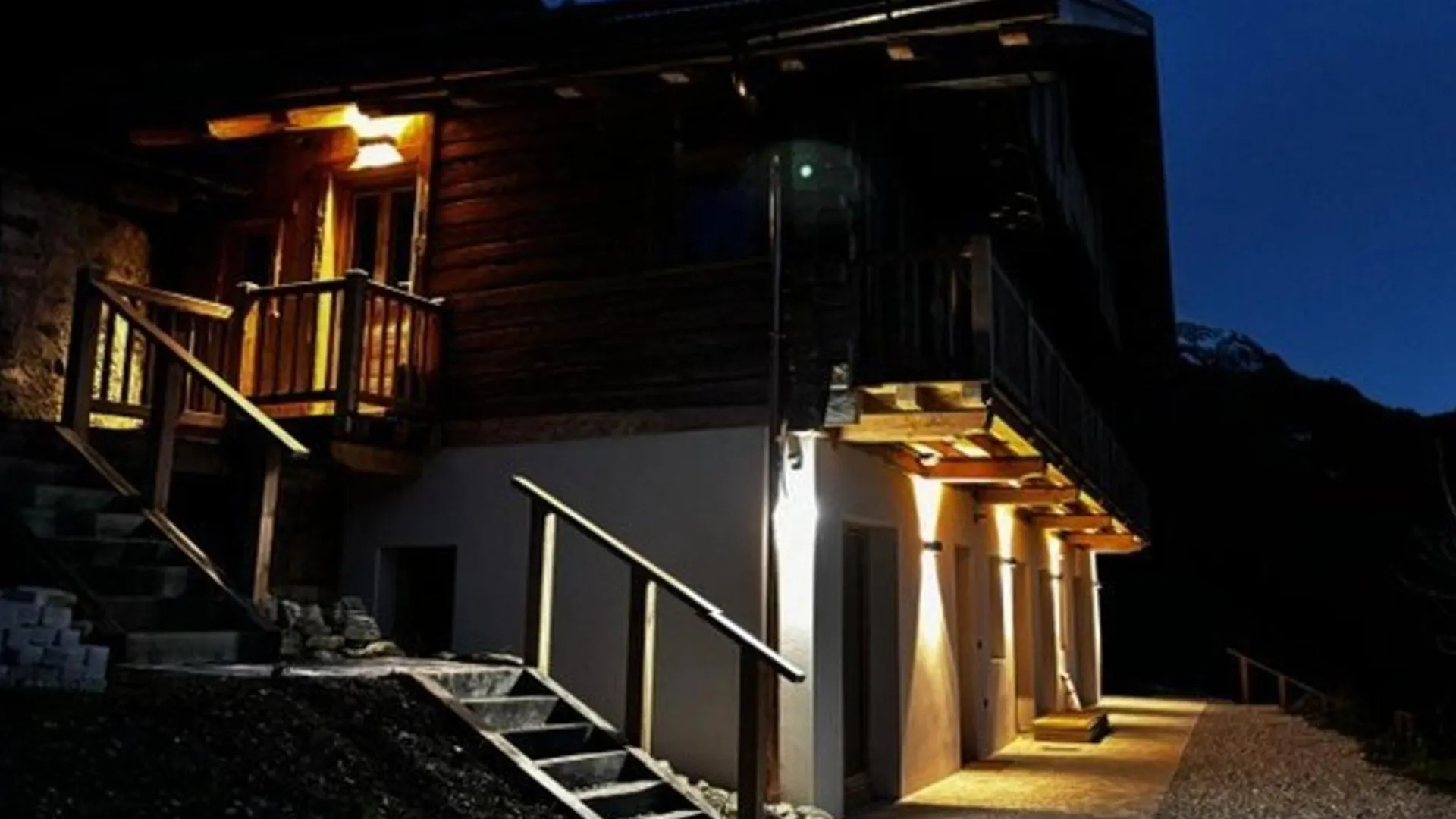 Chalet Lumineux A Areches-Beaufort Avec Terrasse Et Cuisine Equipee - Fr-1-342-332 France